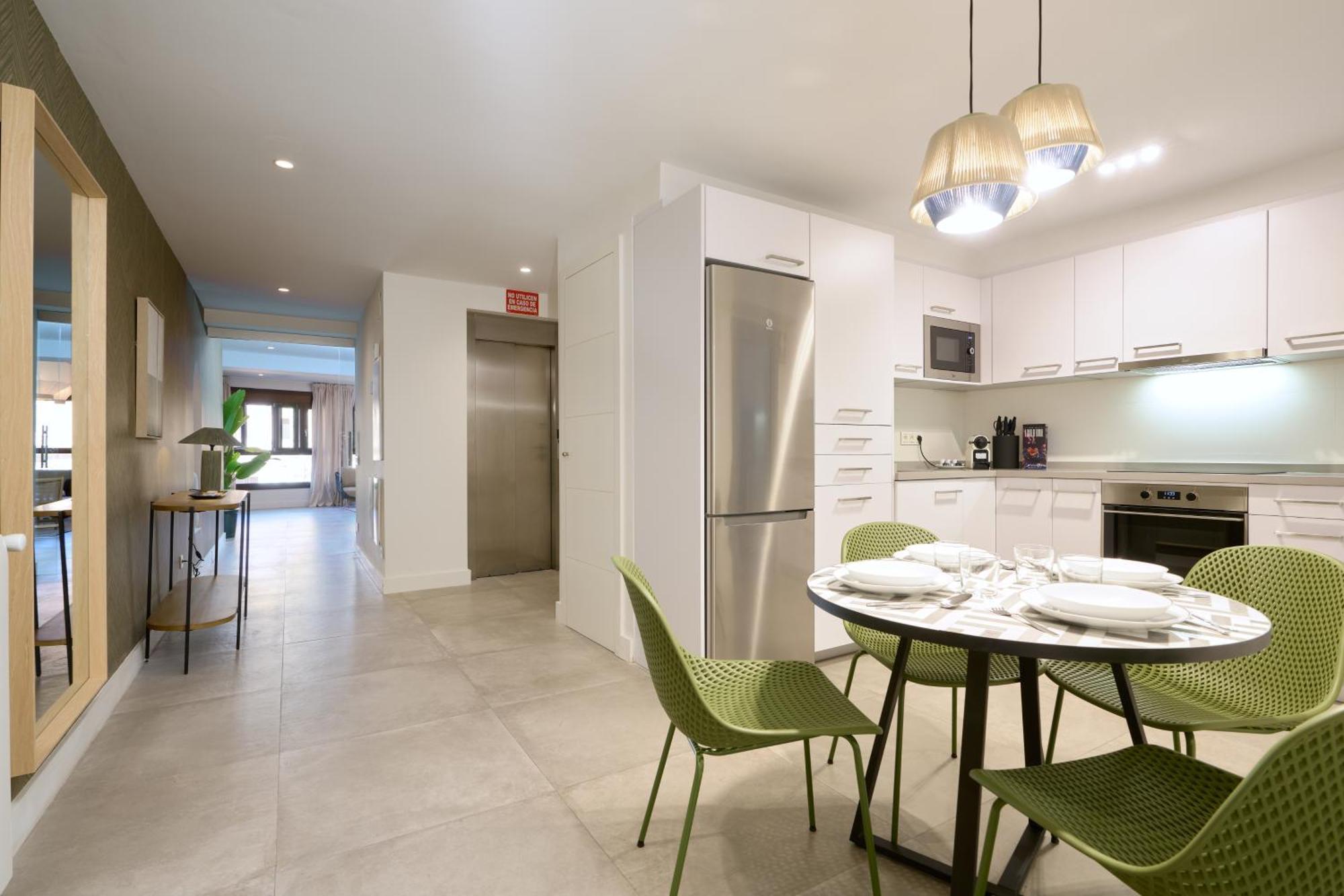 Apartamento San Francisco Top-luxury, By Homing U Sevilla