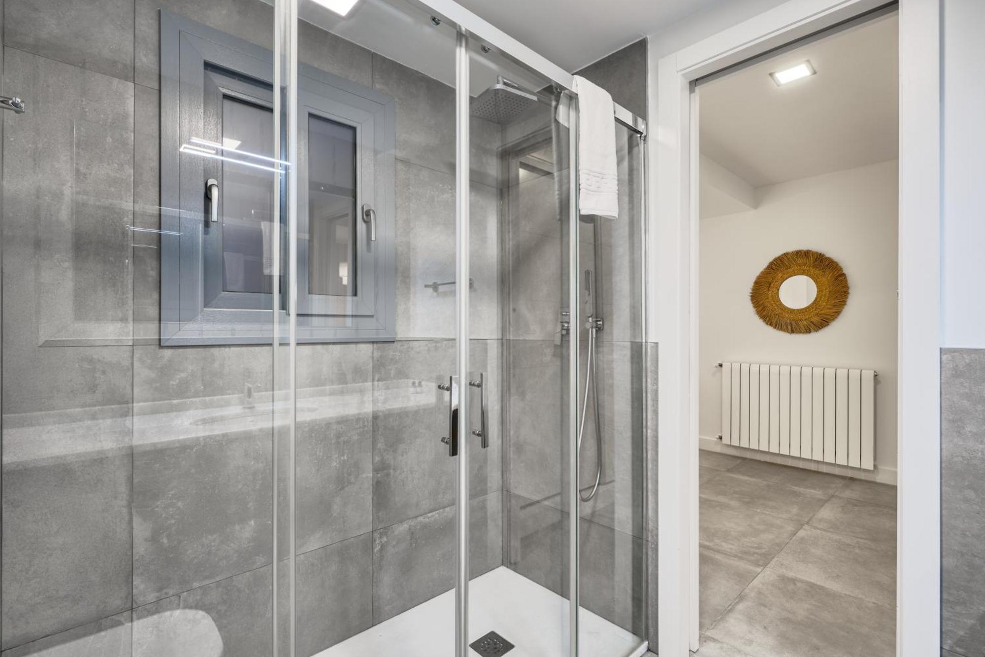 San Francisco Top-luxury, By Homing U